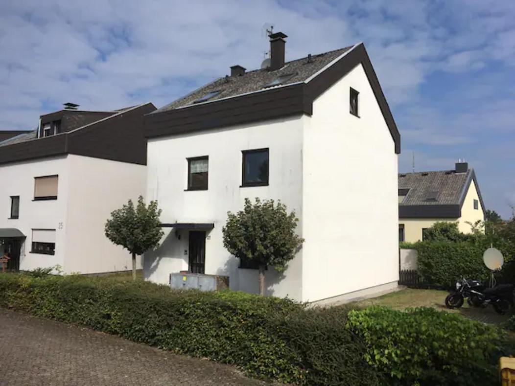 Ferienwohnung Bellevue 萨尔布吕肯 外观 照片